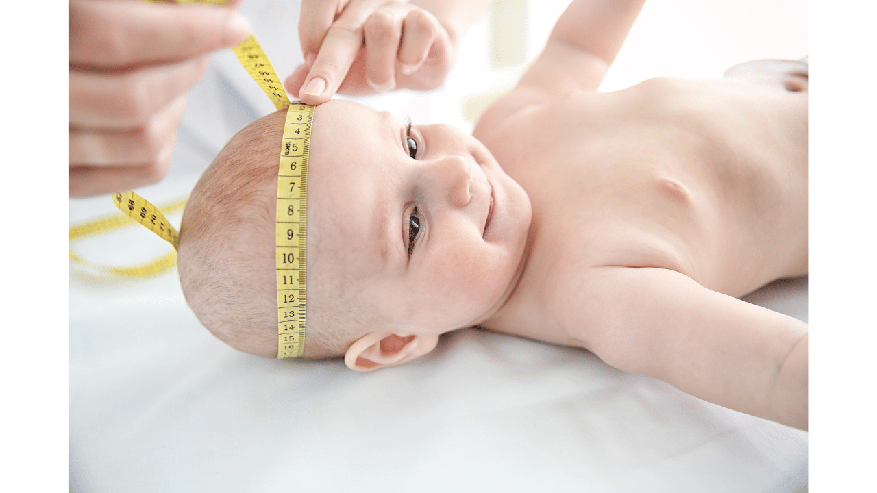 赤ちゃんの頭の形は「寝方」だけが原因じゃない【赤ちゃんの向き癖にお悩みの方】